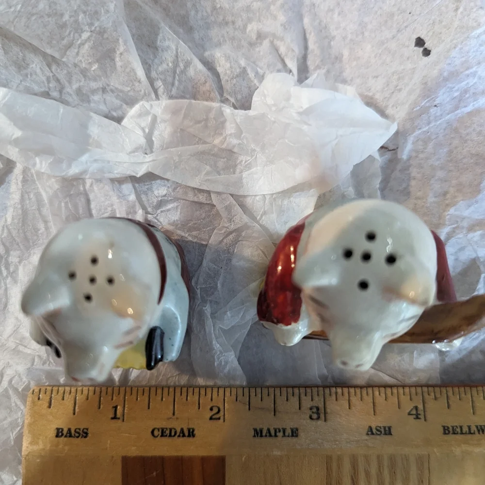 Vintage pig salt and pepper